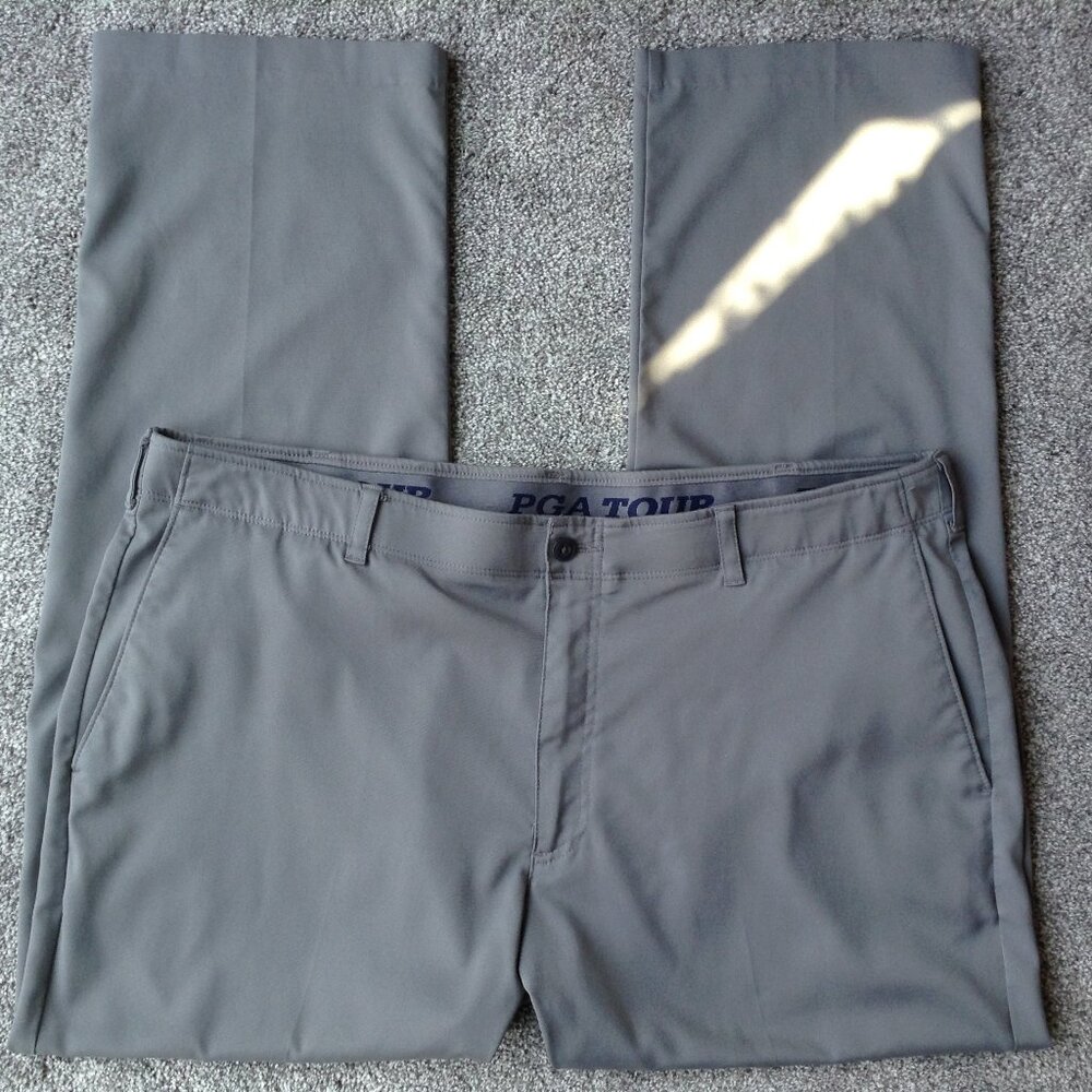 ⭐PGA TOUR MEN’S FLAT FRONT GOLF PANTS W/ EXPANDABLE WAIST in Light Gray, size 40
